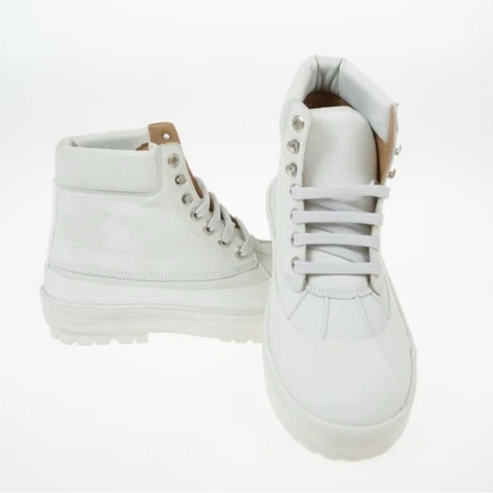 Jacquemus White Ankle Boots